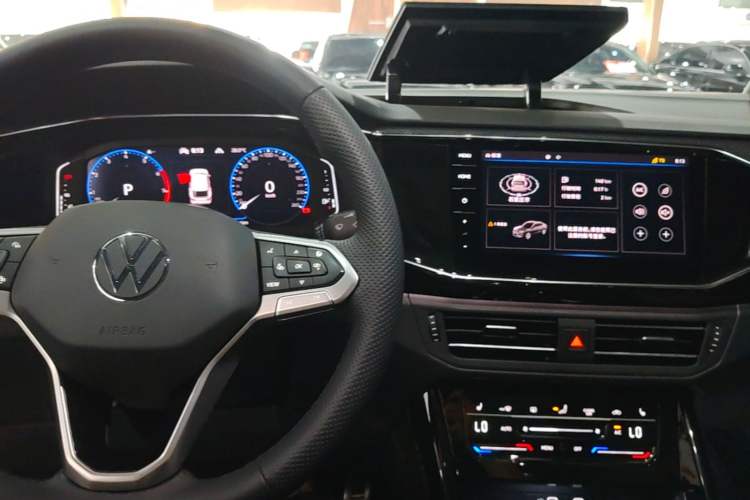 Used Volkswagen Tayron X 2020 380TSI Four-Wheel Drive Flagship Smart Connectivity Version Center Console