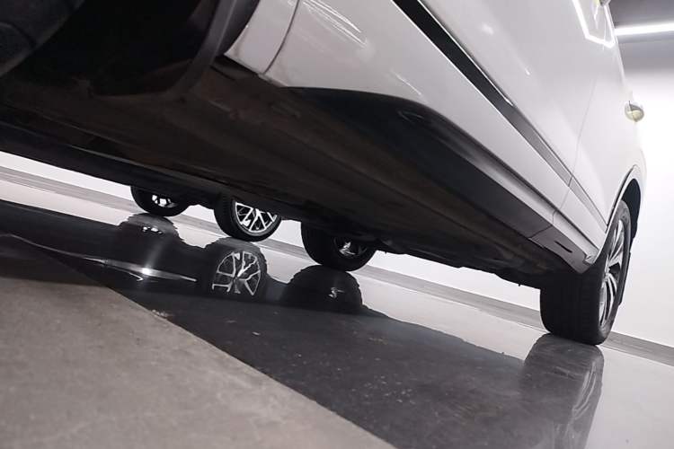 Used Volkswagen Tayron X 2020 380TSI Four-Wheel Drive Flagship Smart Connectivity Version Chassis Front Left