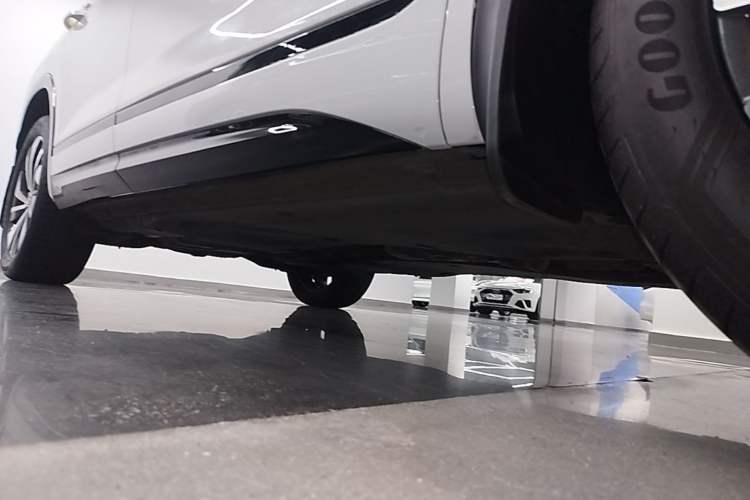 Used Volkswagen Tayron X 2020 380TSI Four-Wheel Drive Flagship Smart Connectivity Version Chassis Front Right