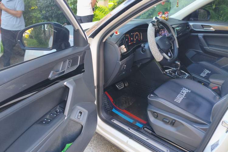Used Volkswagen Tayron X 2020 330TSI Two-Wheel Drive Luxury Smart Connectivity Version Driver Seat