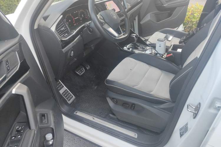 Used Volkswagen Tayron X 2020 330TSI Two-Wheel Drive Luxury Smart Connectivity Version Driver Seat