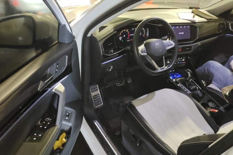 Used Volkswagen Tayron X 2020 330TSI Two-Wheel Drive Luxury Smart Connectivity Version Driver Seat