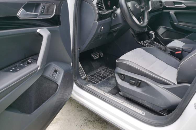 Used Volkswagen Tayron X 2020 330TSI Two-Wheel Drive Luxury Smart Connectivity Version Driver Seat
