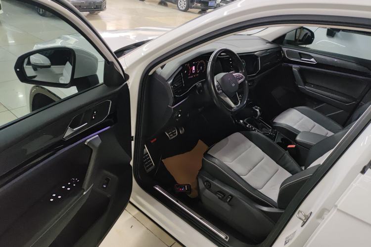 Used Volkswagen Tayron X 2020 330TSI Two-Wheel Drive Luxury Smart Connectivity Version Driver Seat
