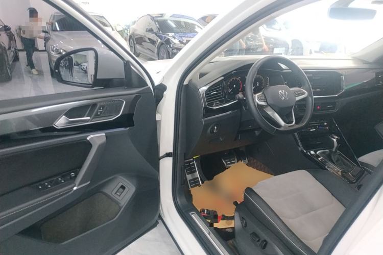 Used Volkswagen Tayron X 2020 330TSI Two-Wheel Drive Luxury Smart Connectivity Version Driver Seat