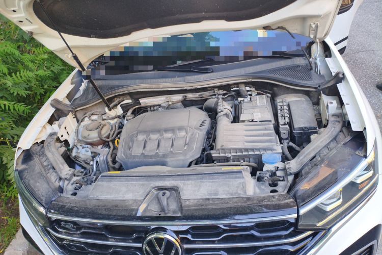 Used Volkswagen Tayron X 2020 330TSI Two-Wheel Drive Luxury Smart Connectivity Version Engine Bay