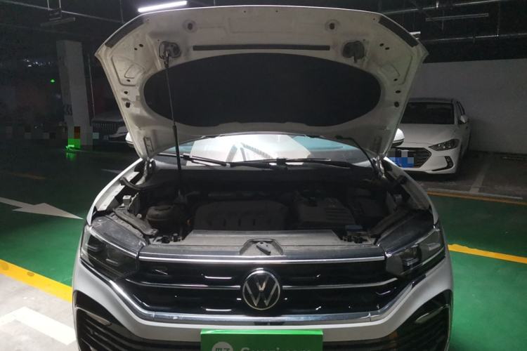 Used Volkswagen Tayron X 2020 330TSI Two-Wheel Drive Luxury Smart Connectivity Version Engine Bay