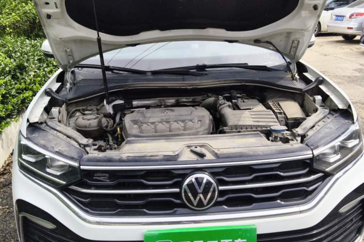 Used Volkswagen Tayron X 2020 330TSI Two-Wheel Drive Luxury Smart Connectivity Version Engine Bay