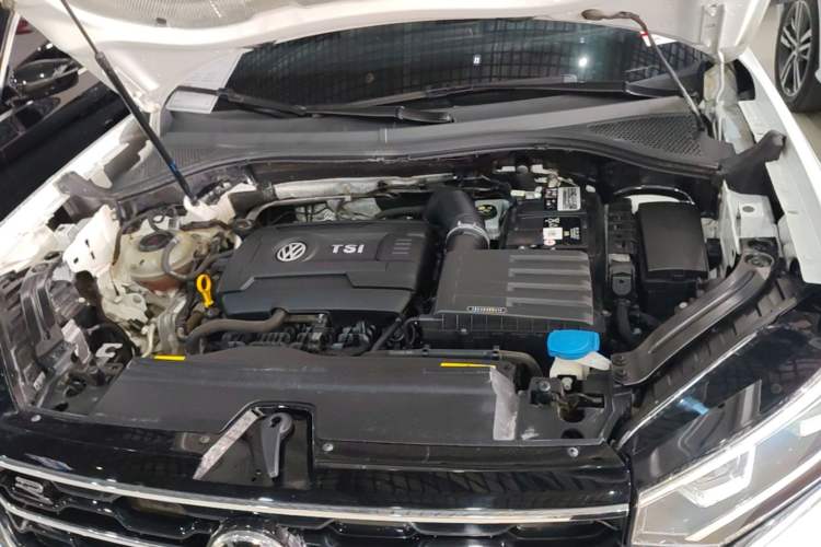 Used Volkswagen Tayron X 2020 380TSI Four-Wheel Drive Flagship Smart Connectivity Version Engine Bay