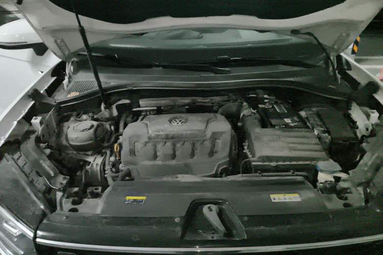 Used Volkswagen Tayron X 2020 330TSI Two-Wheel Drive Luxury Smart Connectivity Version Engine Bay