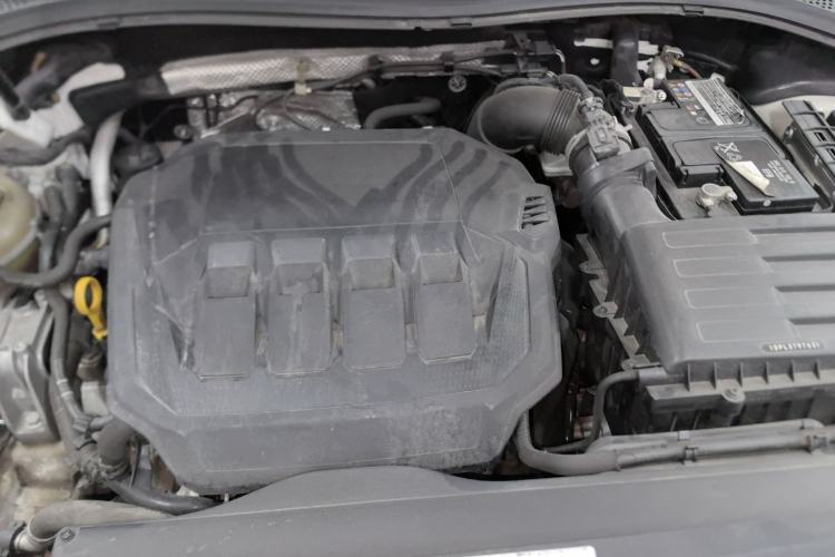 Used Volkswagen Tayron X 2020 330TSI Two-Wheel Drive Luxury Smart Connectivity Version Engine Bay
