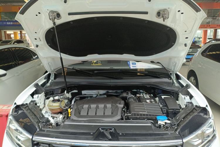 Used Volkswagen Tayron X 2020 330TSI Two-Wheel Drive Luxury Smart Connectivity Version Engine Bay