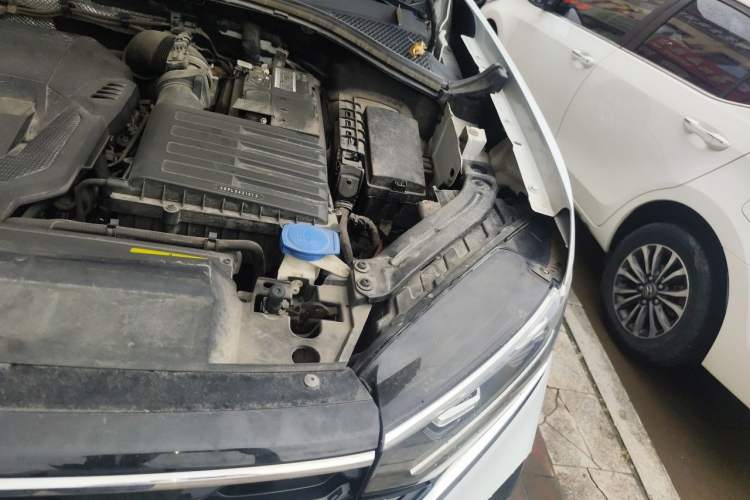 Used Volkswagen Tayron X 2020 330TSI Two-Wheel Drive Luxury Smart Connectivity Version Engine Bay Left