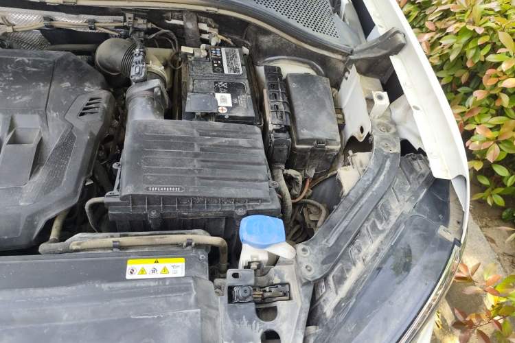 Used Volkswagen Tayron X 2020 330TSI Two-Wheel Drive Luxury Smart Connectivity Version Engine Bay Left