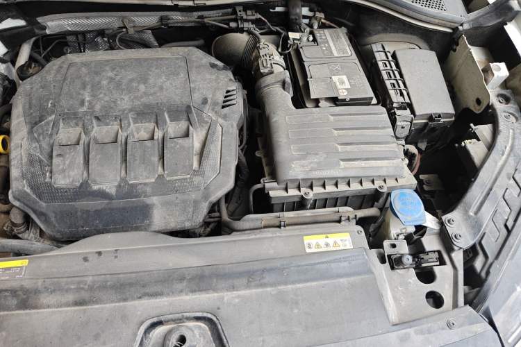 Used Volkswagen Tayron X 2020 330TSI Two-Wheel Drive Luxury Smart Connectivity Version Engine Bay Left