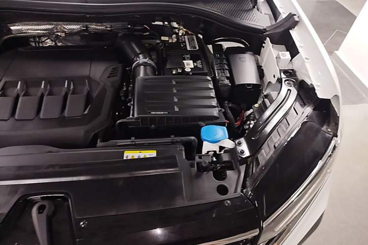 Used Volkswagen Tayron X 2020 380TSI Four-Wheel Drive Flagship Smart Connectivity Version Engine Bay Left