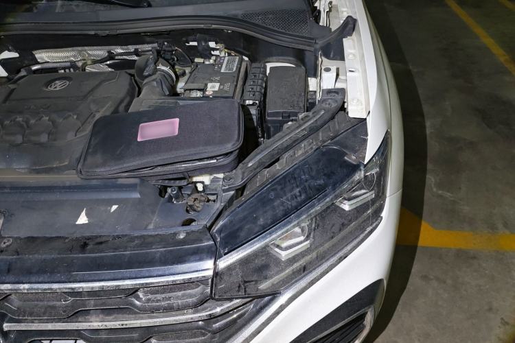 Used Volkswagen Tayron X 2020 330TSI Two-Wheel Drive Luxury Smart Connectivity Version Engine Bay Left