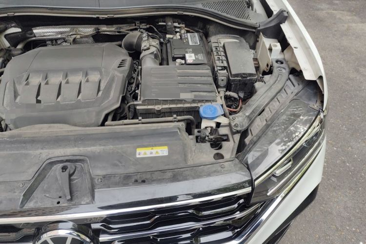 Used Volkswagen Tayron X 2020 330TSI Two-Wheel Drive Luxury Smart Connectivity Version Engine Bay Left