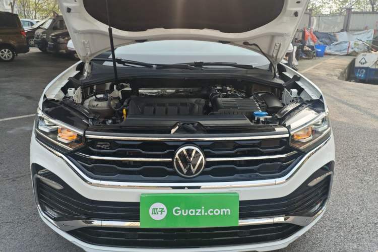 Used Volkswagen Tayron X 2020 330TSI Two-Wheel Drive Luxury Smart Connectivity Version Engine Bay