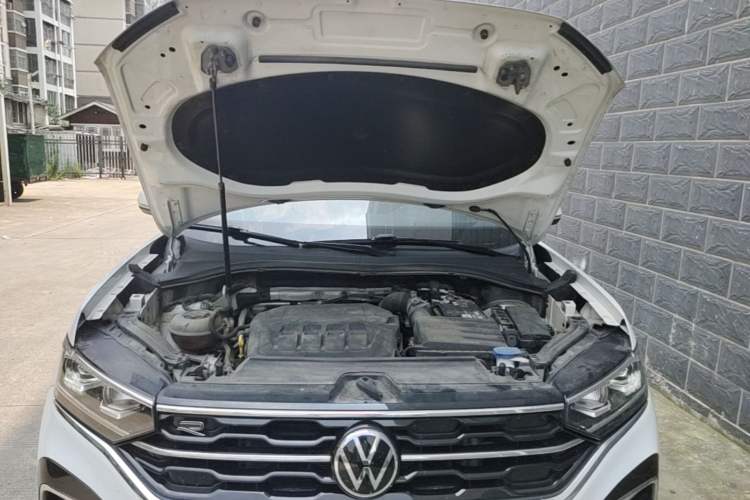 Used Volkswagen Tayron X 2020 330TSI Two-Wheel Drive Luxury Smart Connectivity Version Engine Bay