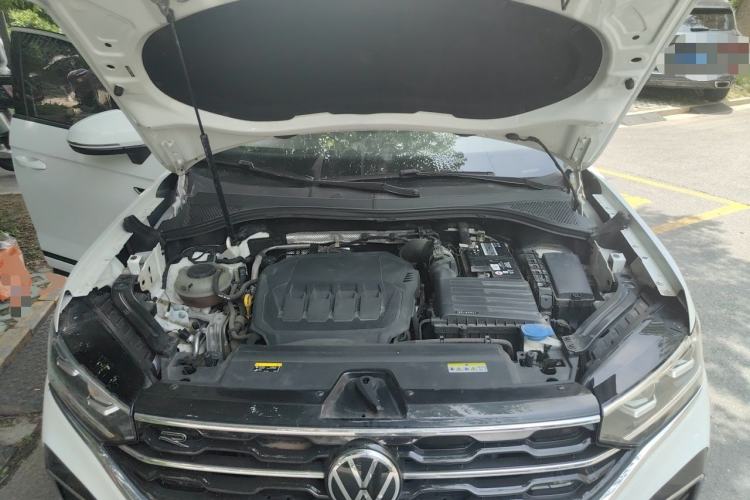 Used Volkswagen Tayron X 2020 330TSI Two-Wheel Drive Luxury Smart Connectivity Version Engine Bay