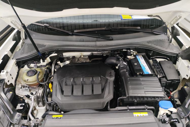 Used Volkswagen Tayron X 2020 330TSI Two-Wheel Drive Luxury Smart Connectivity Version Engine Bay