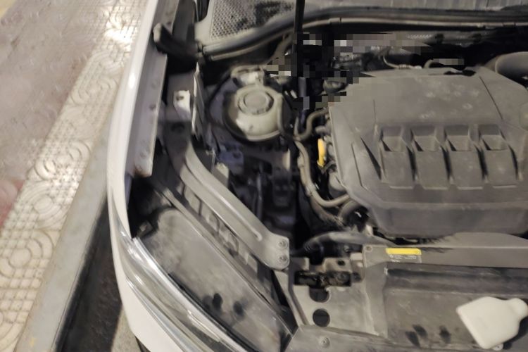 Used Volkswagen Tayron X 2020 330TSI Two-Wheel Drive Luxury Smart Connectivity Version Engine Bay Right