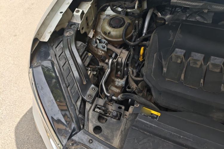 Used Volkswagen Tayron X 2020 330TSI Two-Wheel Drive Flagship Smart Connectivity Version Engine Bay Right