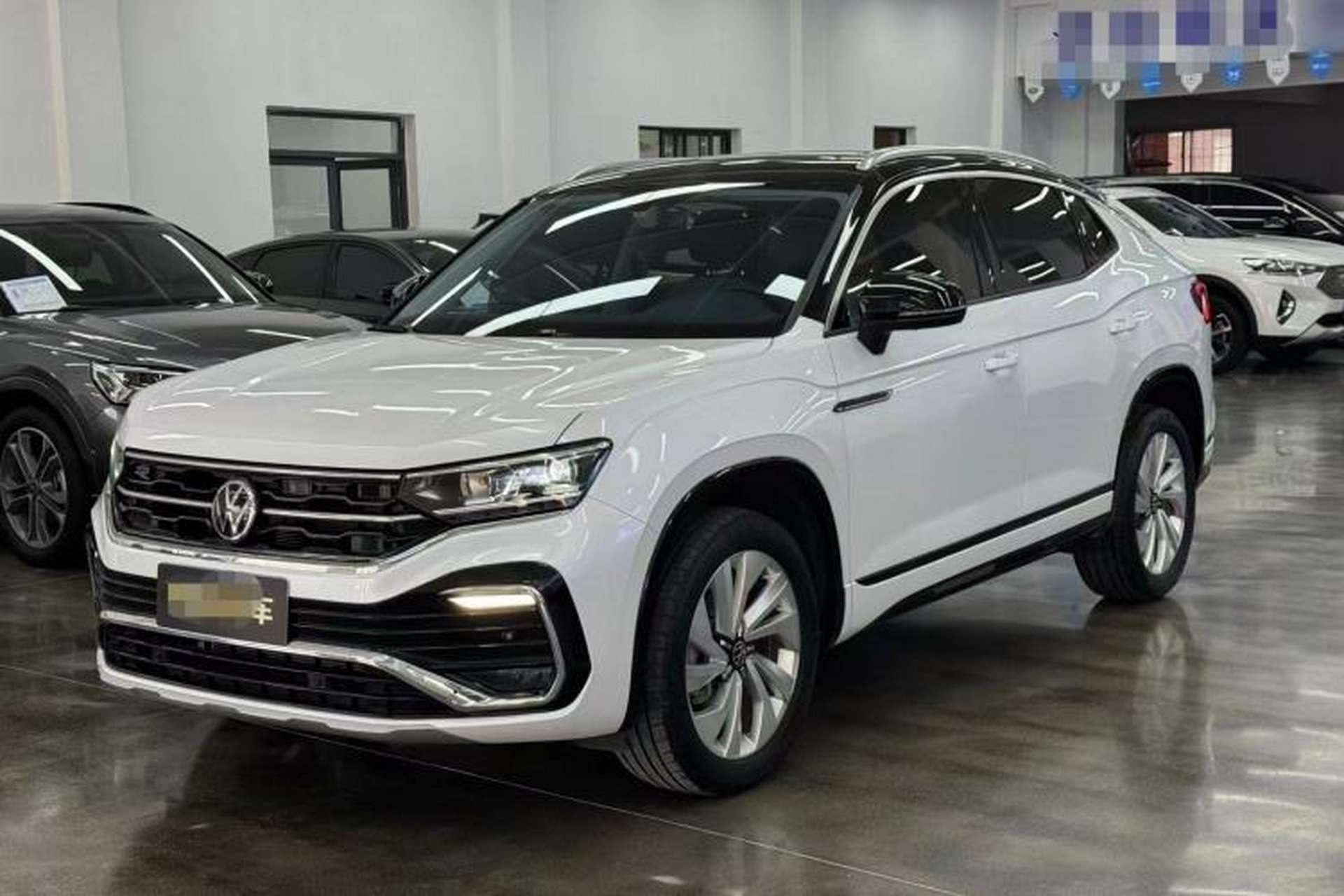 Used Volkswagen Tayron X 2020 330TSI Two-Wheel Drive Luxury Smart Connectivity Version Exterior 2