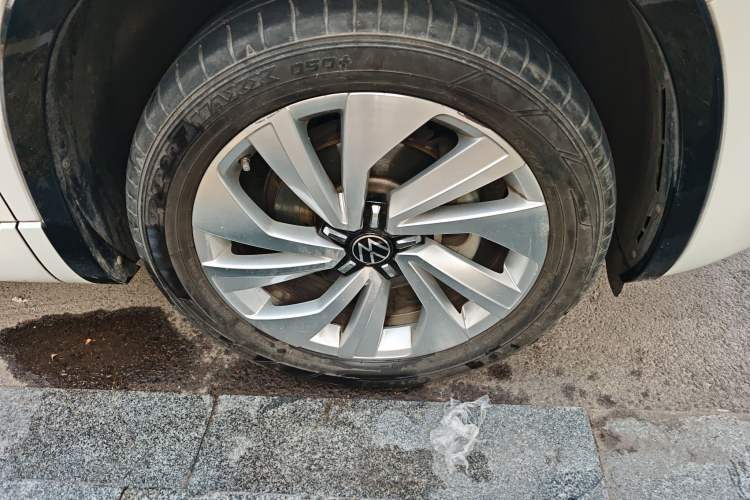 Used Volkswagen Tayron X 2020 330TSI Two-Wheel Drive Luxury Smart Connectivity Version Exterior 4