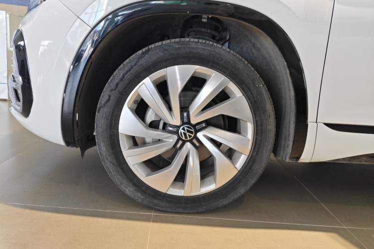 Used Volkswagen Tayron X 2020 330TSI Two-Wheel Drive Luxury Smart Connectivity Version Exterior 4