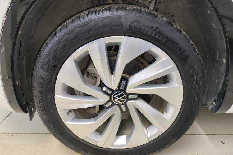 Used Volkswagen Tayron X 2020 330TSI Two-Wheel Drive Luxury Smart Connectivity Version Exterior 4
