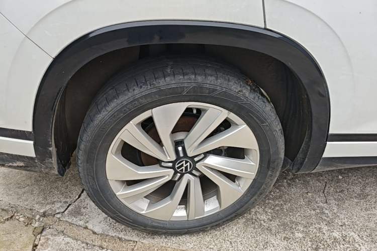 Used Volkswagen Tayron X 2020 330TSI Two-Wheel Drive Luxury Smart Connectivity Version Exterior 5