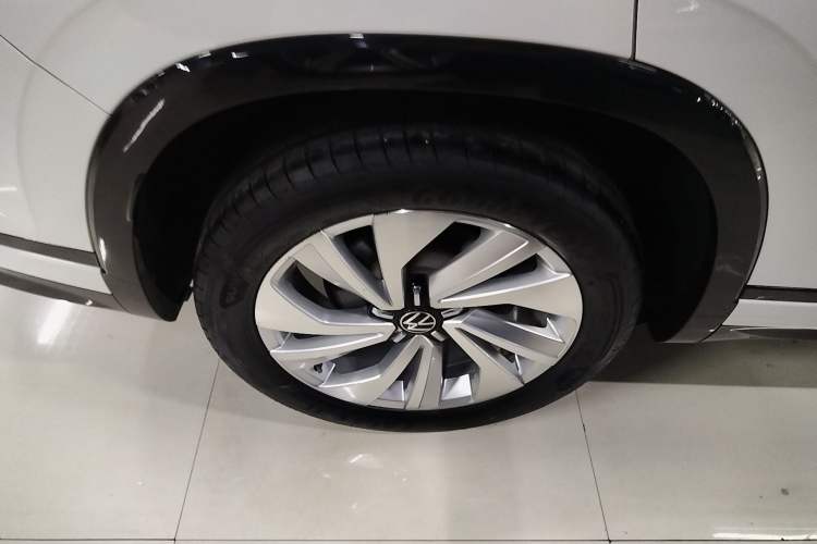 Used Volkswagen Tayron X 2020 330TSI Two-Wheel Drive Luxury Smart Connectivity Version Exterior 5