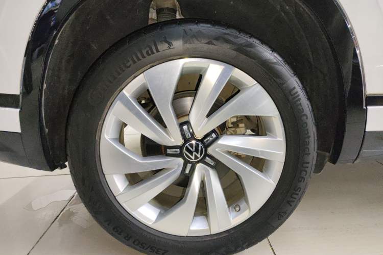 Used Volkswagen Tayron X 2020 330TSI Two-Wheel Drive Luxury Smart Connectivity Version Exterior 5