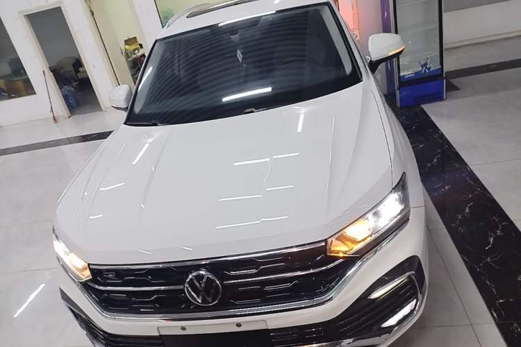 Used Volkswagen Tayron X 2020 330TSI Two-Wheel Drive Luxury Smart Connectivity Version Front