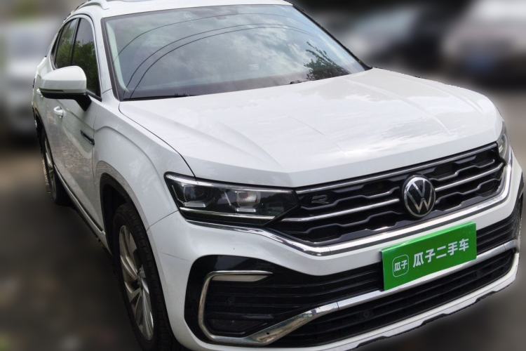 Used Volkswagen Tayron X 2020 330TSI Two-Wheel Drive Luxury Smart Connectivity Version Front Right 45 Deg