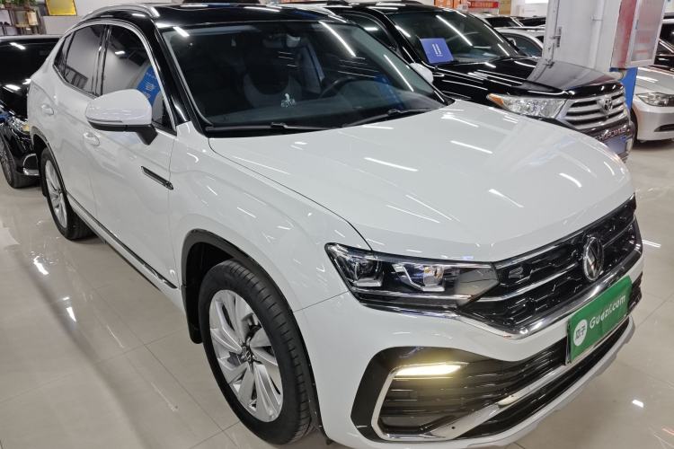 Used Volkswagen Tayron X 2020 330TSI Two-Wheel Drive Luxury Smart Connectivity Version Front Right 45 Deg