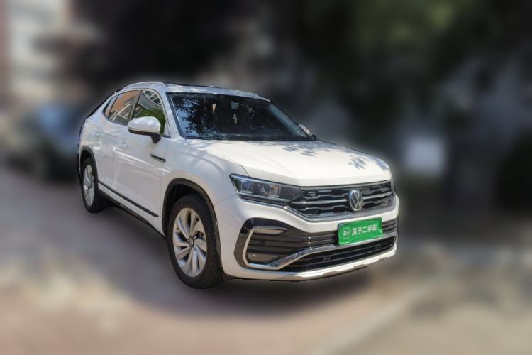 Used Volkswagen Tayron X 2020 330TSI Two-Wheel Drive Luxury Smart Connectivity Version Front Right 45 Deg