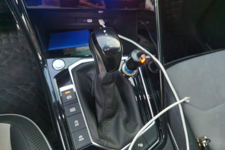 Used Volkswagen Tayron X 2020 330TSI Two-Wheel Drive Flagship Smart Connectivity Version Gear Lever