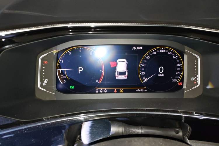 Used Volkswagen Tayron X 2020 330TSI Two-Wheel Drive Luxury Smart Connectivity Version Instrument Cluster