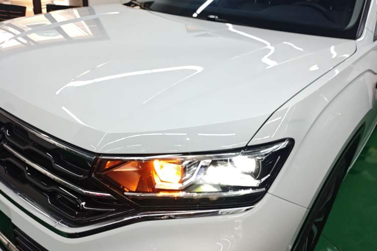 Used Volkswagen Tayron X 2020 330TSI Two-Wheel Drive Luxury Smart Connectivity Version Left Front Headlight