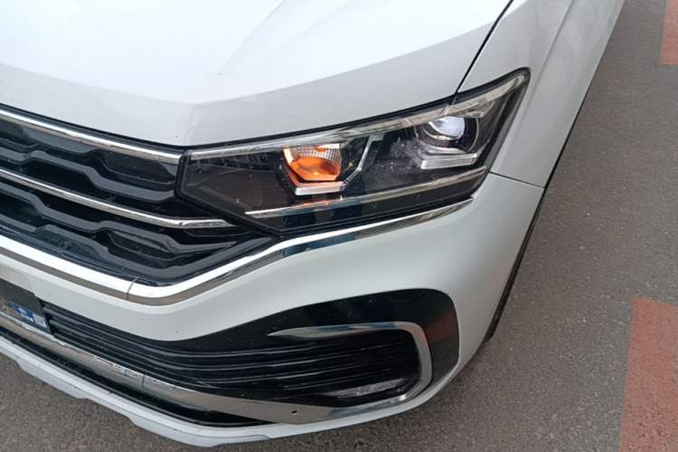 Used Volkswagen Tayron X 2020 330TSI Two-Wheel Drive Luxury Smart Connectivity Version Left Front Headlight