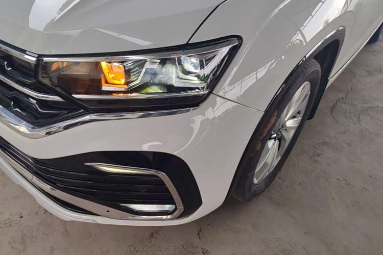Used Volkswagen Tayron X 2020 330TSI Two-Wheel Drive Luxury Smart Connectivity Version Left Front Headlight