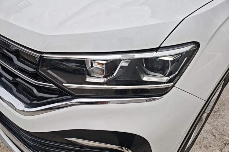 Used Volkswagen Tayron X 2020 330TSI Two-Wheel Drive Luxury Smart Connectivity Version Left Front Headlight