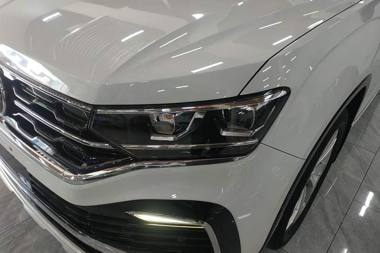 Used Volkswagen Tayron X 2020 330TSI Two-Wheel Drive Luxury Smart Connectivity Version Left Front Headlight