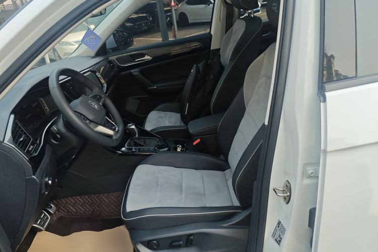 Used Volkswagen Tayron X 2020 330TSI Two-Wheel Drive Luxury Smart Connectivity Version Left Front Seat