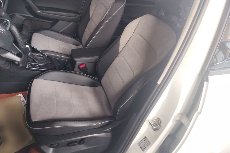 Used Volkswagen Tayron X 2020 330TSI Two-Wheel Drive Luxury Smart Connectivity Version Left Front Seat