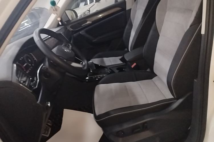 Used Volkswagen Tayron X 2020 330TSI Two-Wheel Drive Luxury Smart Connectivity Version Left Front Seat