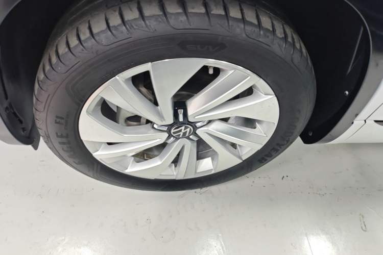 Used Volkswagen Tayron X 2020 330TSI Two-Wheel Drive Luxury Smart Connectivity Version Left Front Wheel Hub